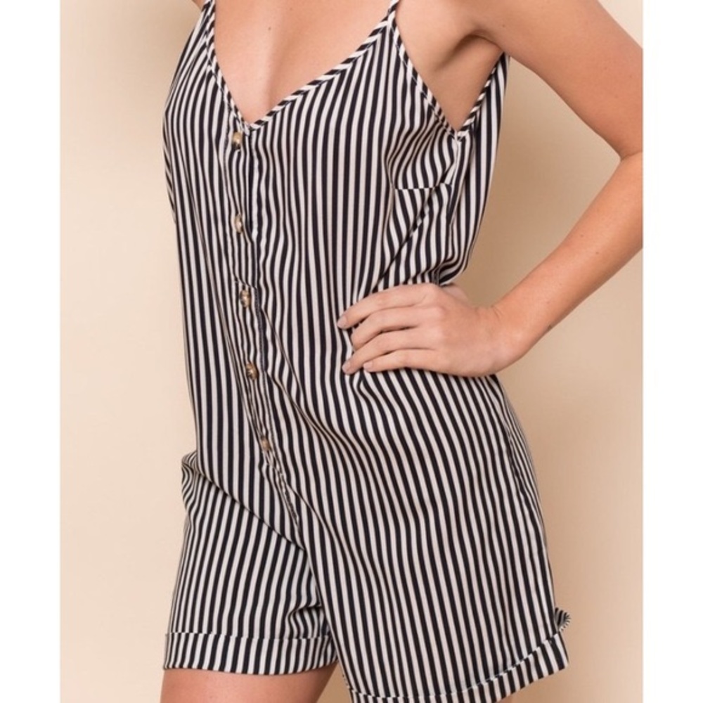 Boy + Arrows Feelin Floozy Romper in 1942